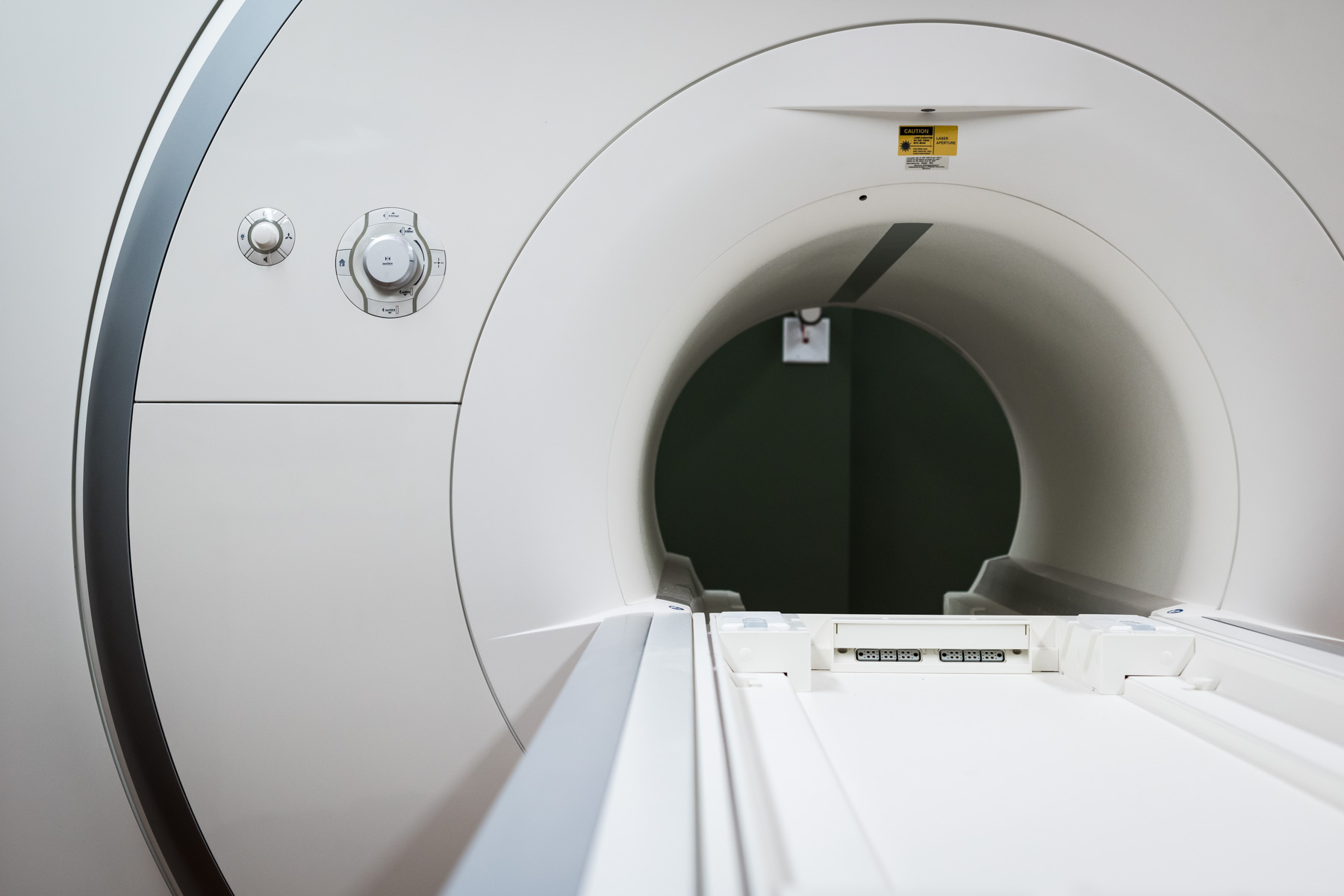 MRI-151019-13-S.jpg