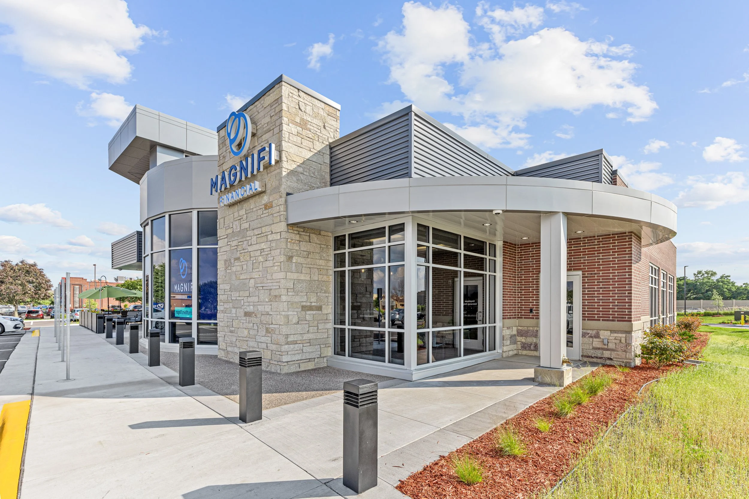 Magnifi Financial Maple Grove-20.jpg