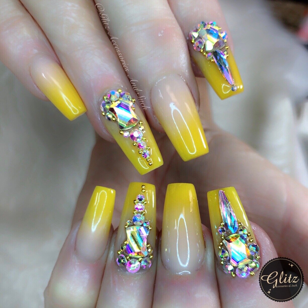 yellow crystal nails 8.JPG