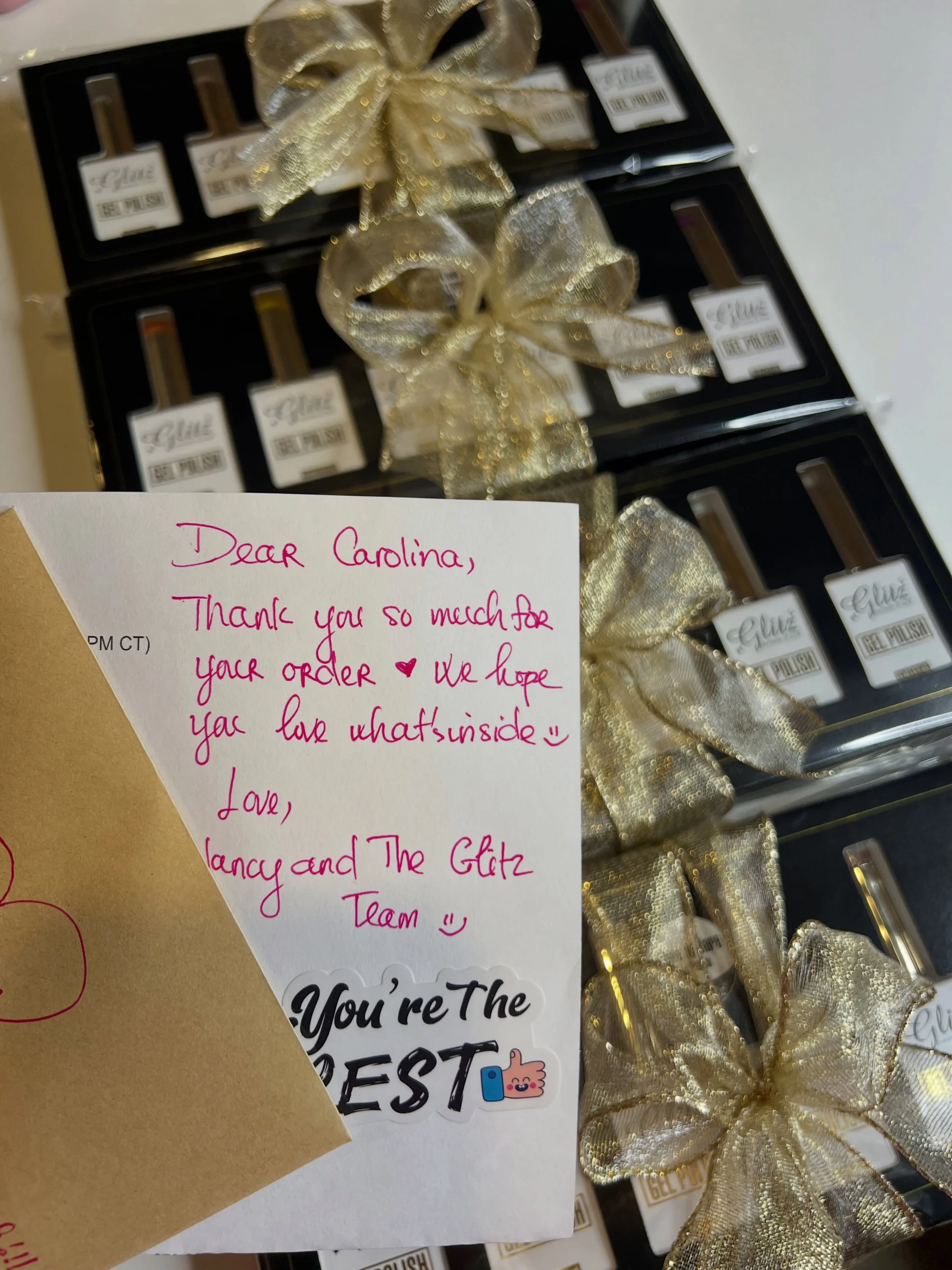 Thank you so much Carolina for the trust and support 💖🫶. We hope you love what&rsquo;s inside, and can&rsquo;t wait to see your beautiful works using #glitzgelpolish 😍

🛍️shop your nail products essentials 👇
www.glitzaccessoriesandsuch.com 

#gl