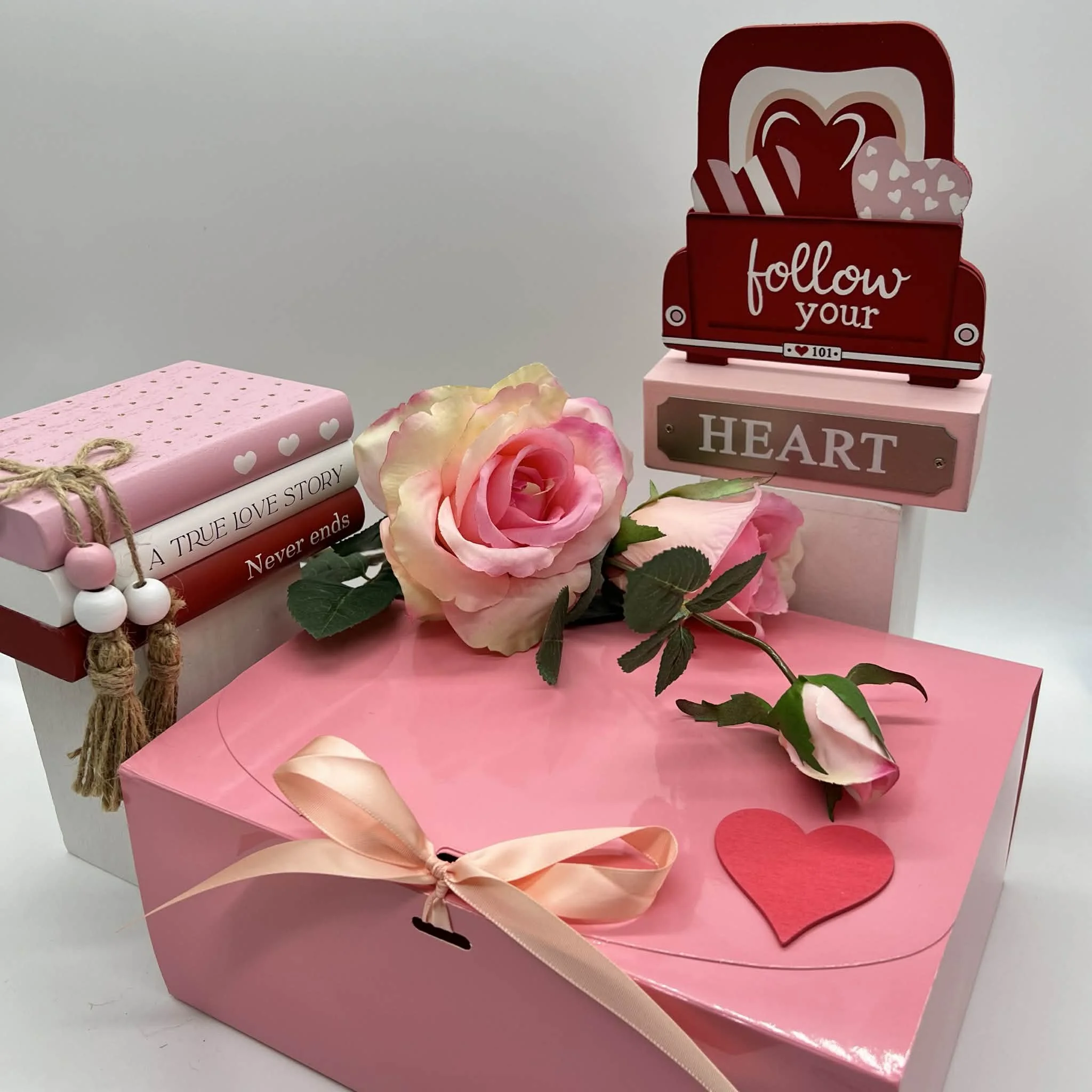 Valentine Box 3.jpg
