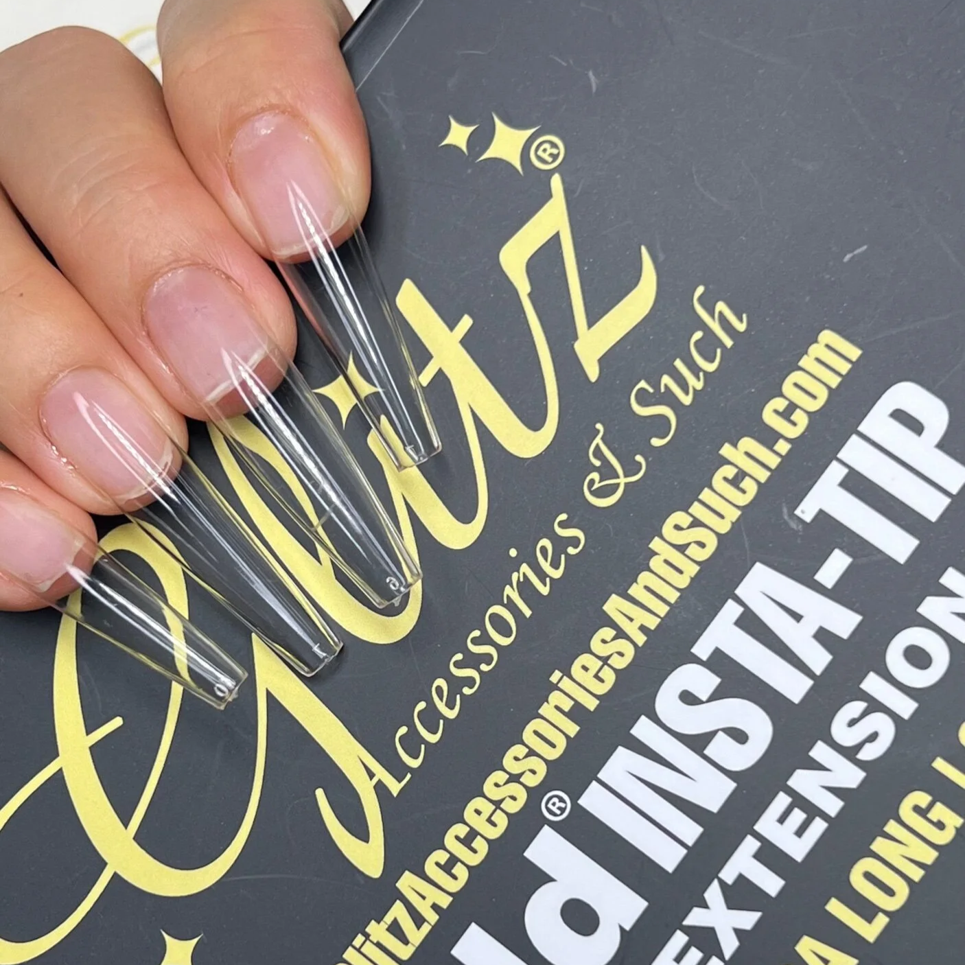 E6C80BC3-9CEF-415C-8C40-4C7AA0BFC09F