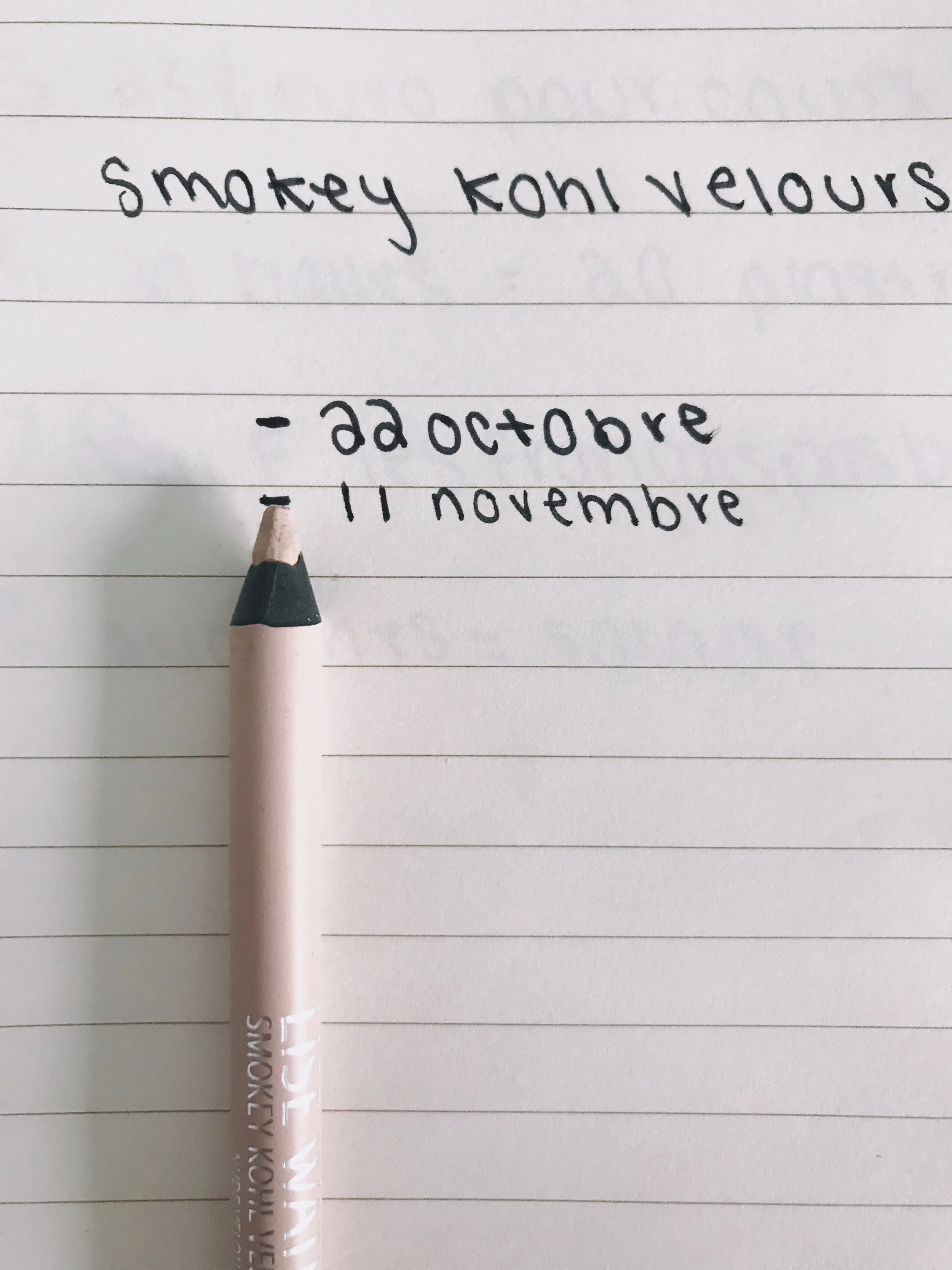 Smokey Kohl Velours Nude Velours Lise Watier