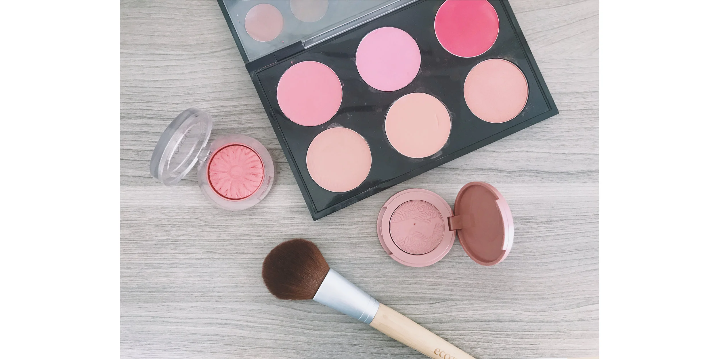 5 fards à joues parfait pour accueillir le printemps 🌷