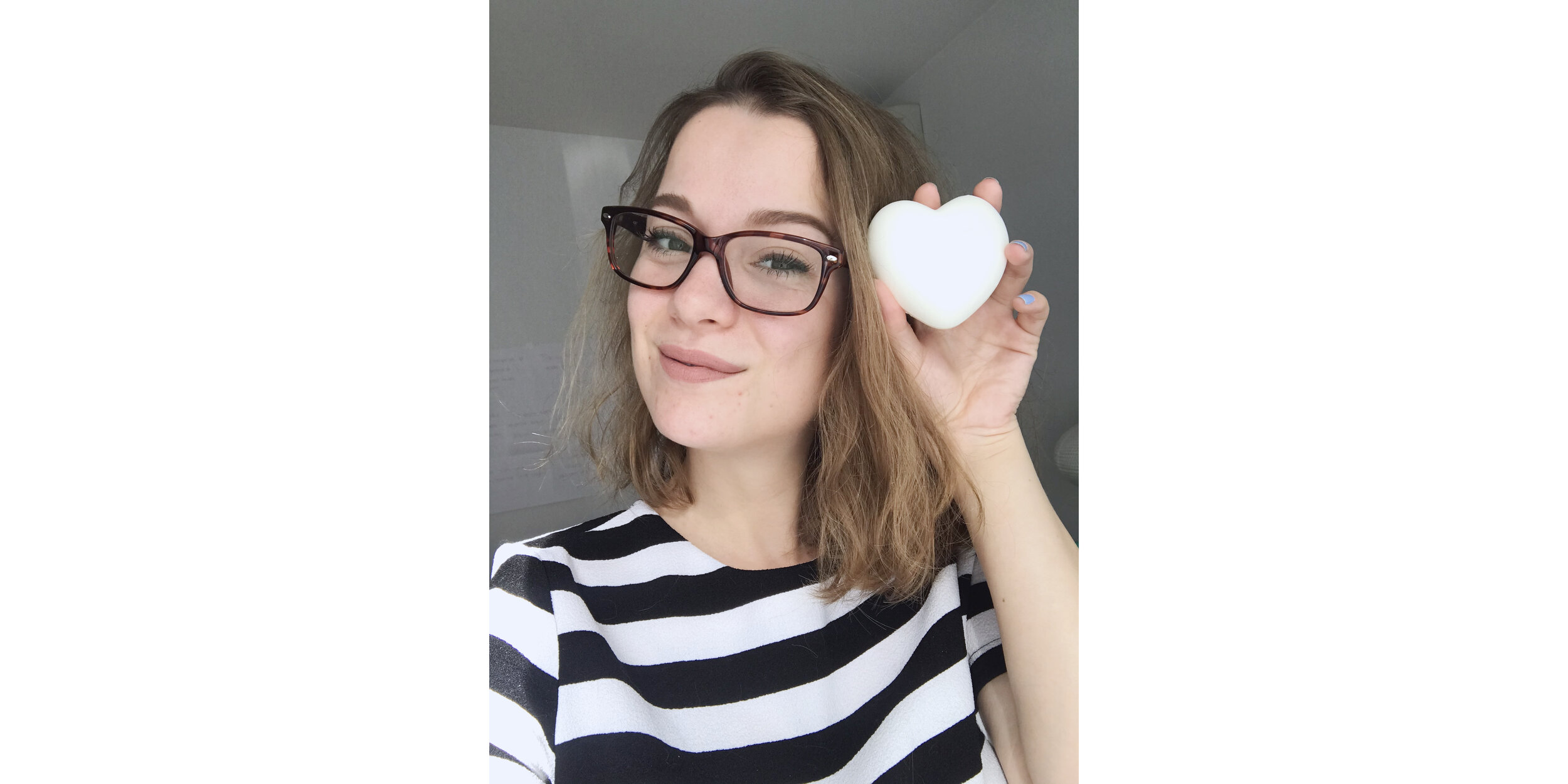 Mon avis et revue du shampoing en barre Eau de coco et fleur de mimosa de Love Beauty and Planet