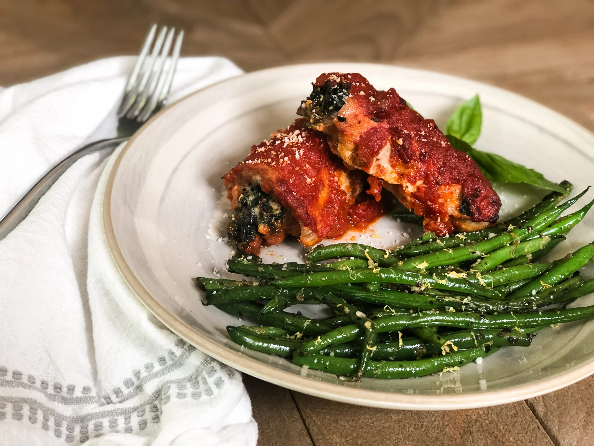 spinach &amp; prosciutto stuffed veal rolls 