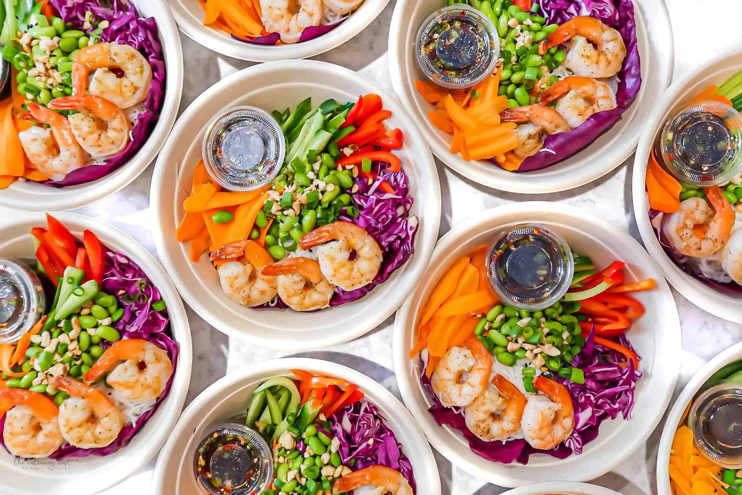 fresh roll bowl with jumbo shrimp