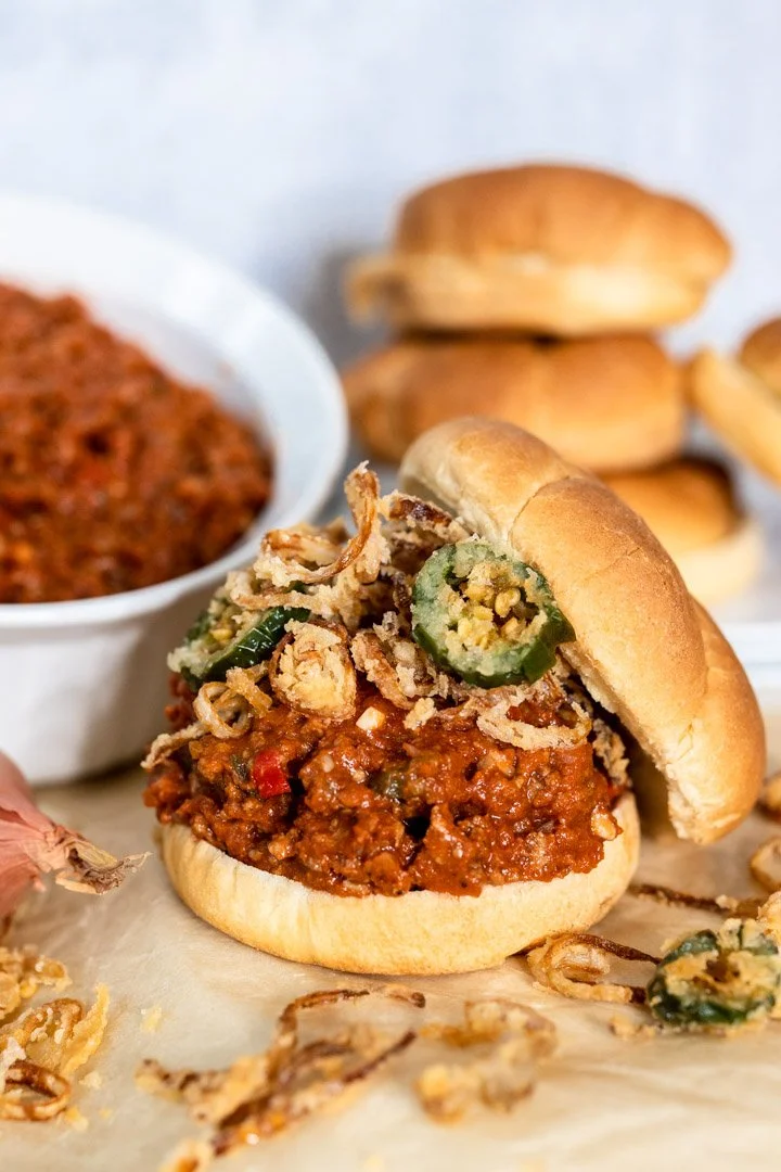 sloppy joes with crispy shallots