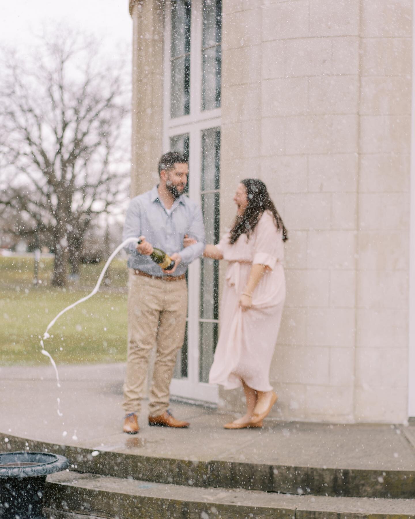&ldquo;I think I sprayed you with the champagne&rdquo; 

Yup, you got me 😂

When @saranoahphoto asked me to do an anniversary session for her and her husband I legitimately ignored her and changed the subject. Photographing another photographer is *