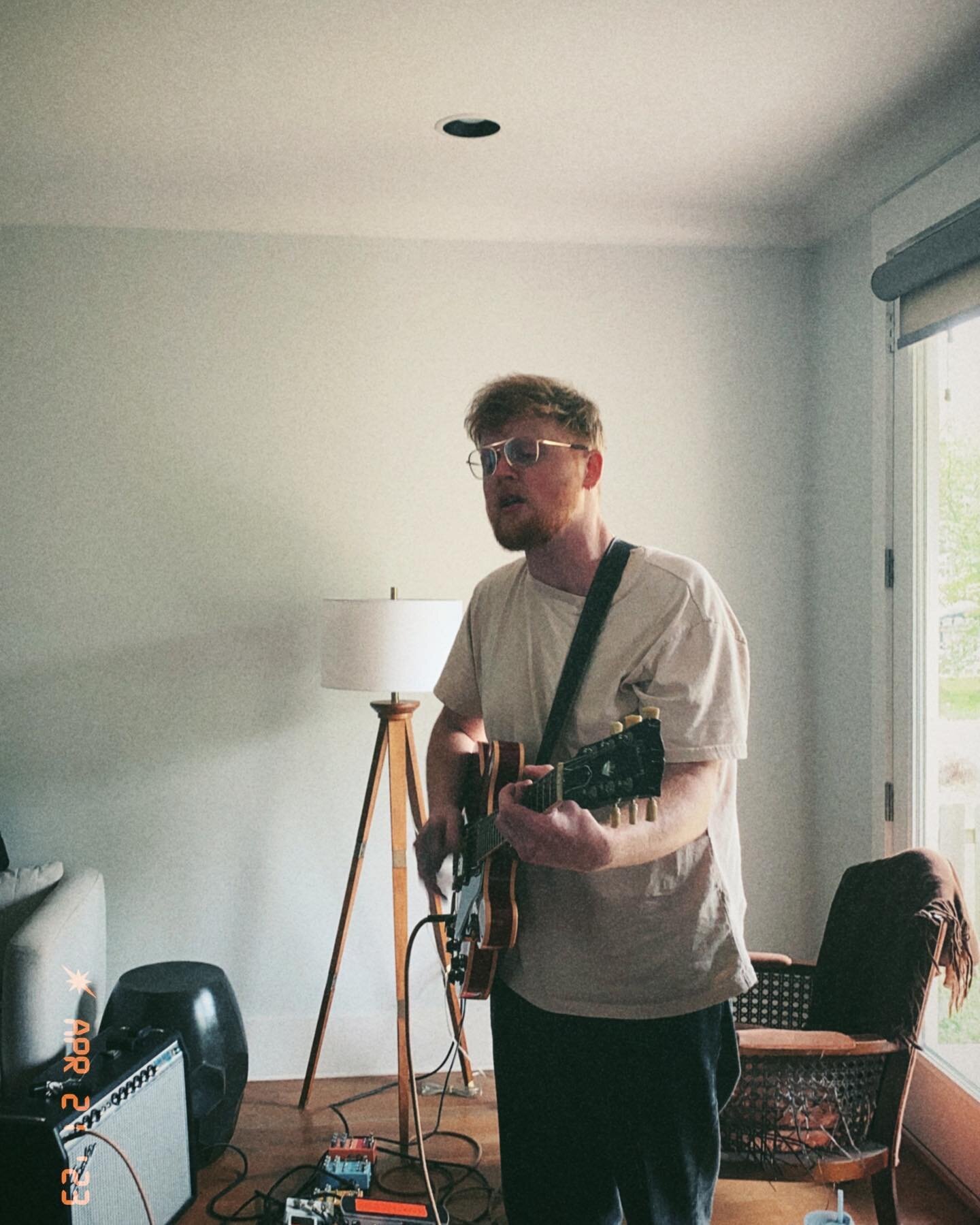 Less than two weeks away, Nashville! I&rsquo;m so excited to play for y&rsquo;all again❤️ might even have a new one for y&rsquo;all to hear😳 tickets are still available! Get em now before they&rsquo;re gone!

Tix are also available for my show with 