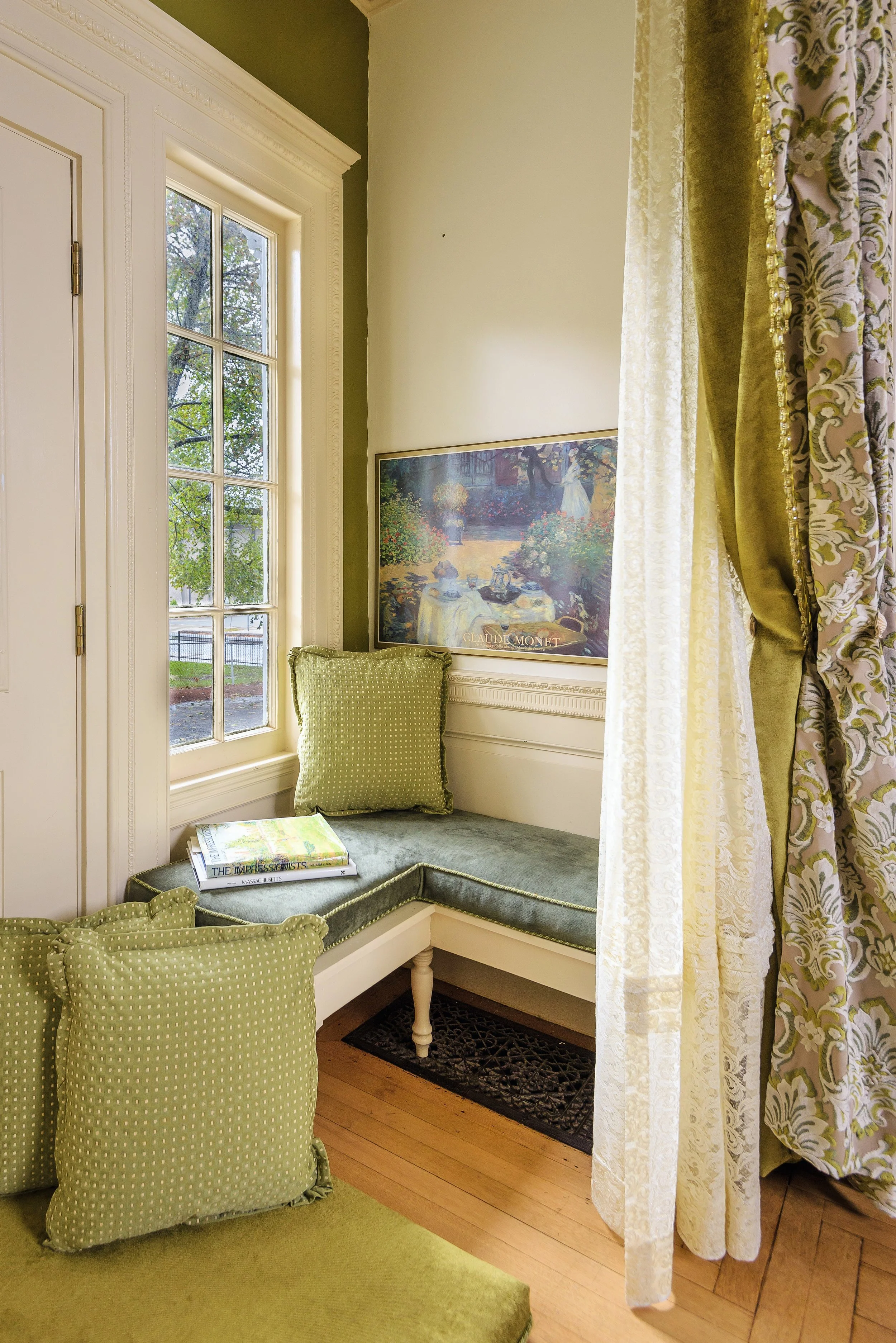 window-treatments-blinds-drapery-cornices-bedding-linens-windham-haverhill-10.jpg
