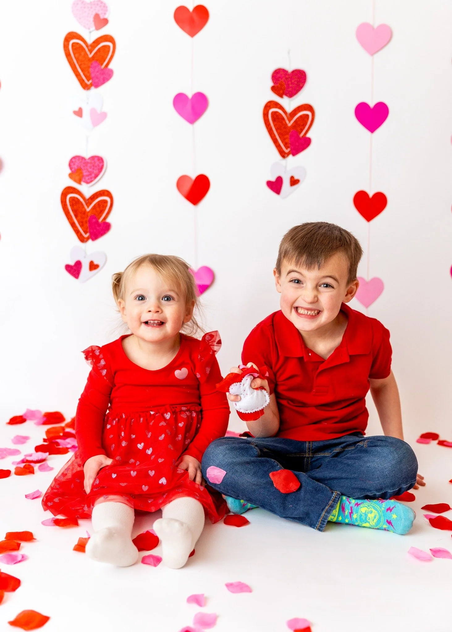 Happy Valentine&rsquo;s Day! ❤️

My kiddos had so much fun in the studio, tossing and catching flower petals. There was so much jumping, laughing, and the sweetest smiles.

Oakley was a total ham for the camera, Reese loved it for a little while, and