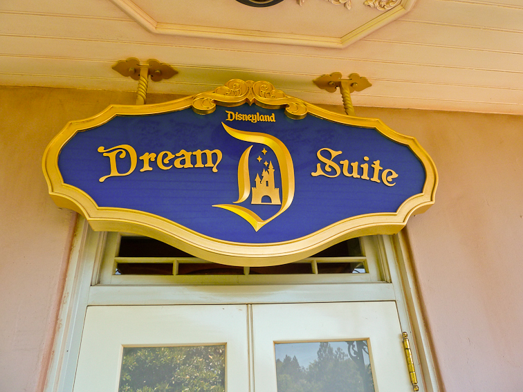 DreamSuite exploring-115.jpg