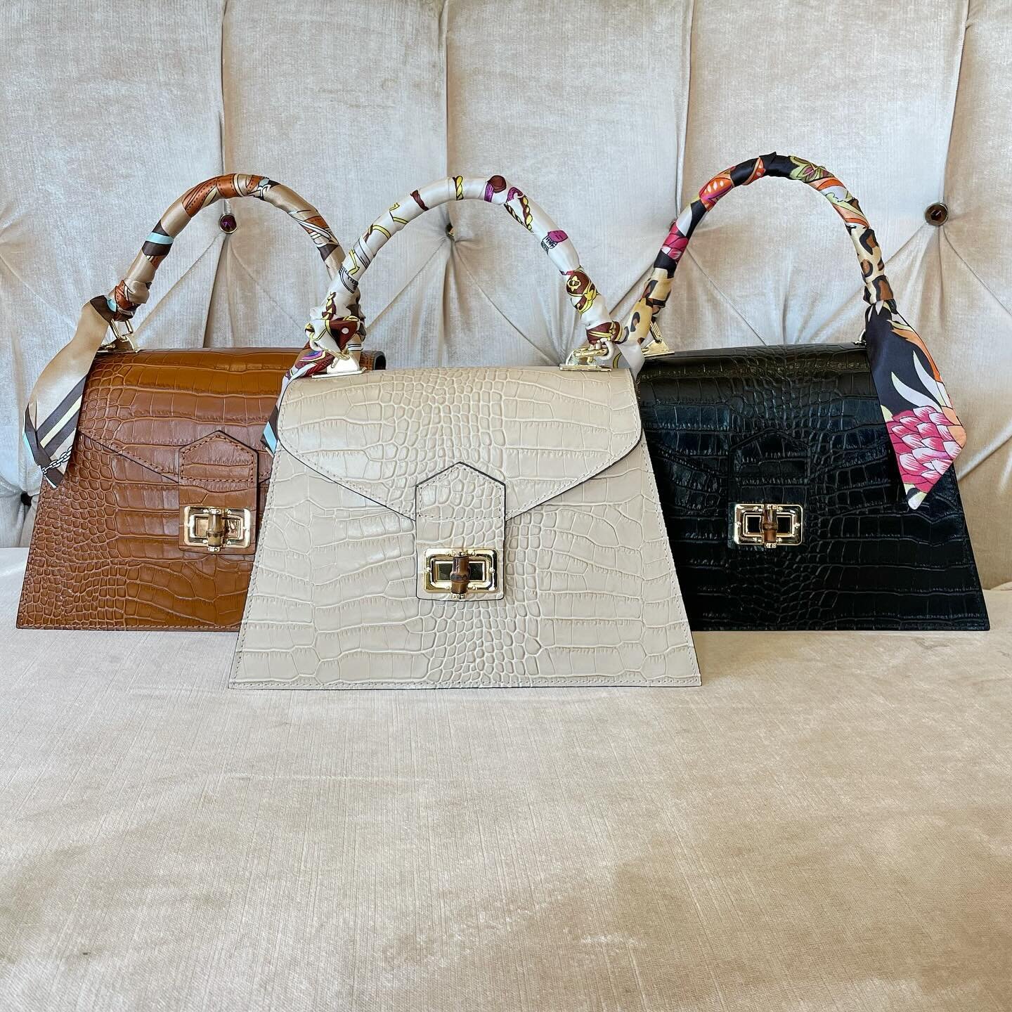 Three stunning colors in this beautiful classic handbag