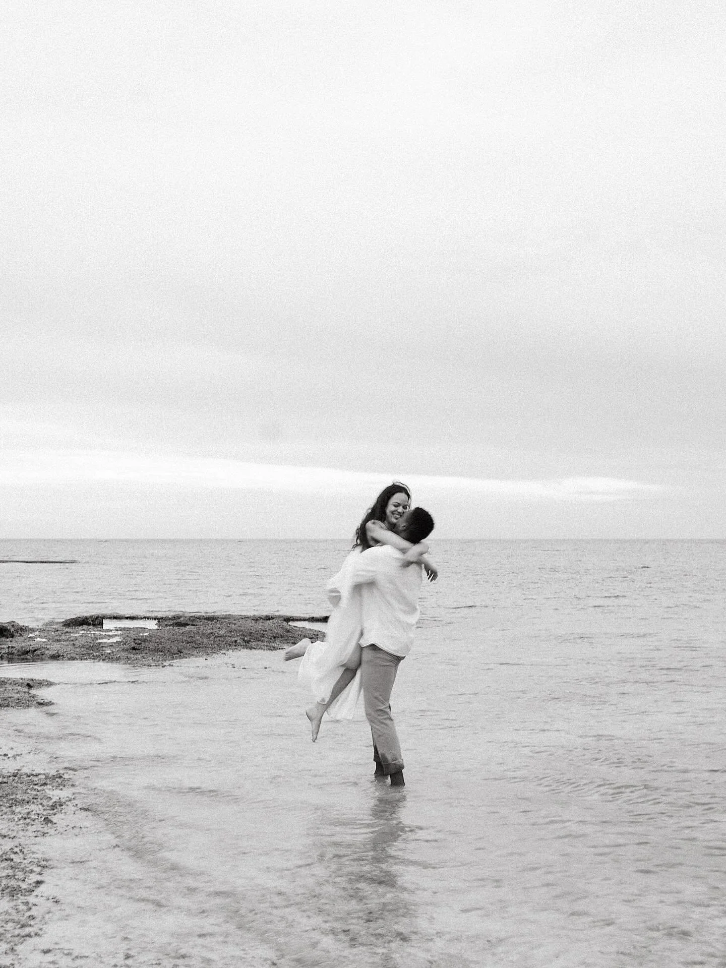 married in New York, honeymoon in Oki 🤍