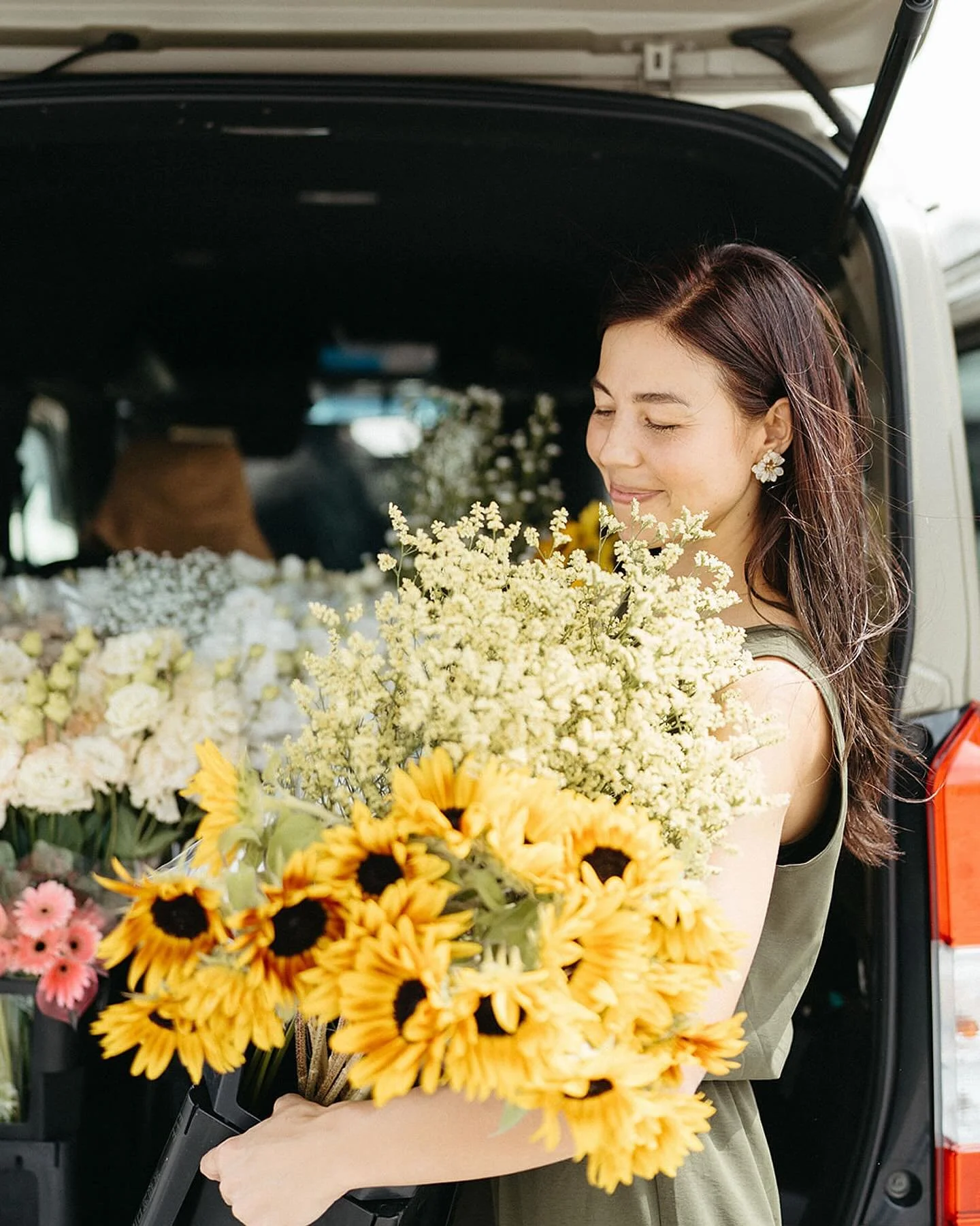 missing my monthly @island_flowers_oki arrangements 🌺