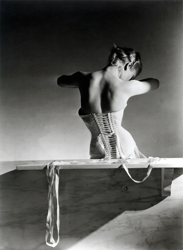 Mainbocher Corset - Horst P. Horst