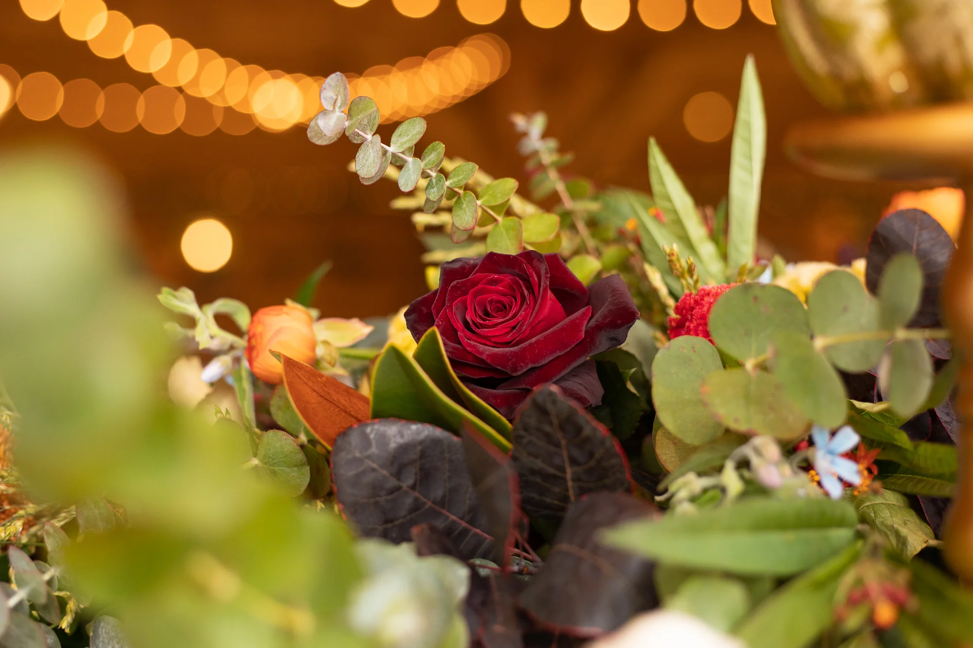 Posies by Patti sweetheart table spread at Autumn wedding styled shoot.