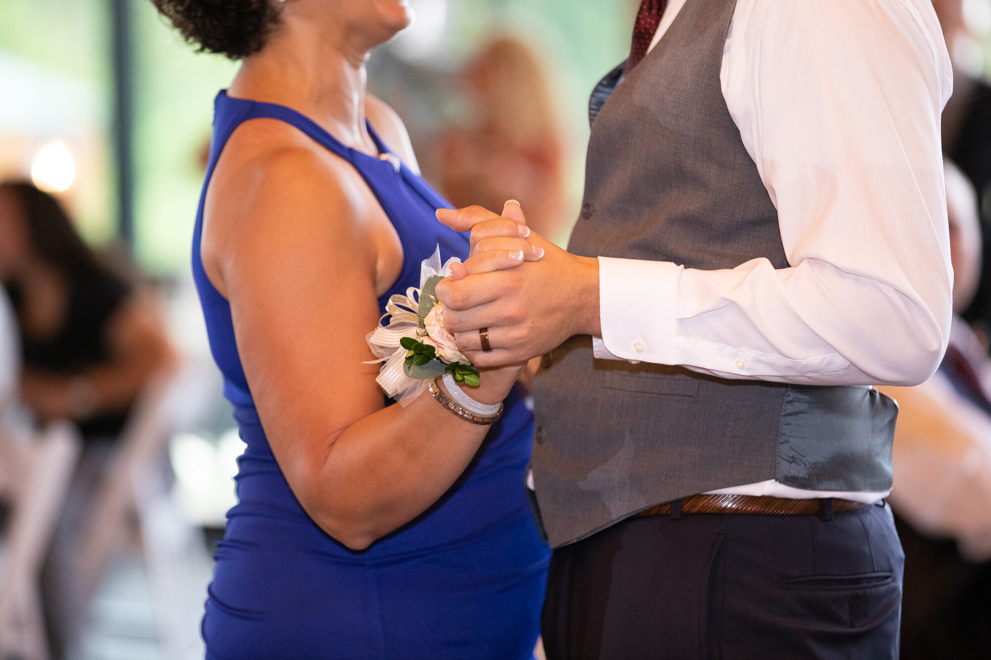 pittsburgh engagement photographers, pittsburgh wedding photographers, wedding photographers pittsburgh, engagement photographer pittsburgh, the gathering place wedding