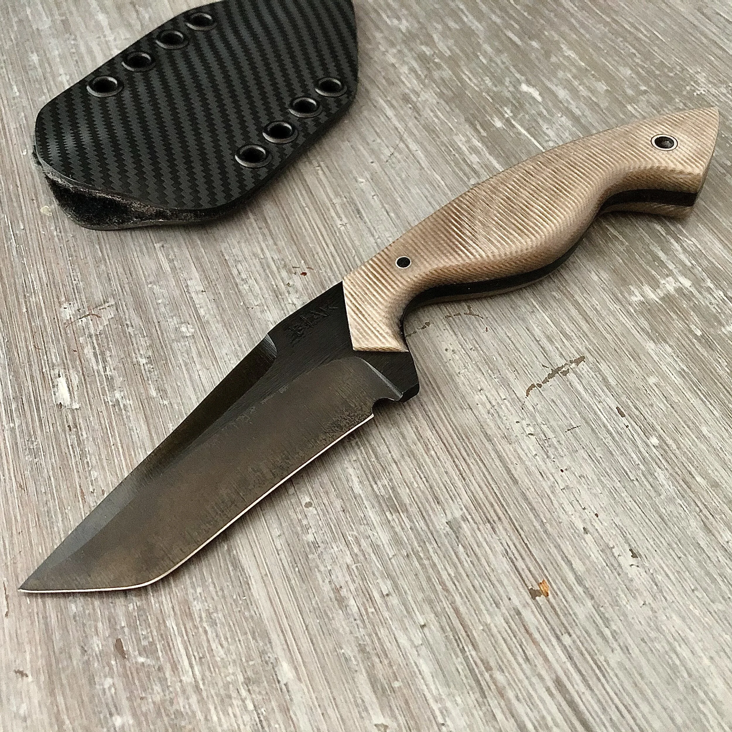 edc tanto gray.jpg