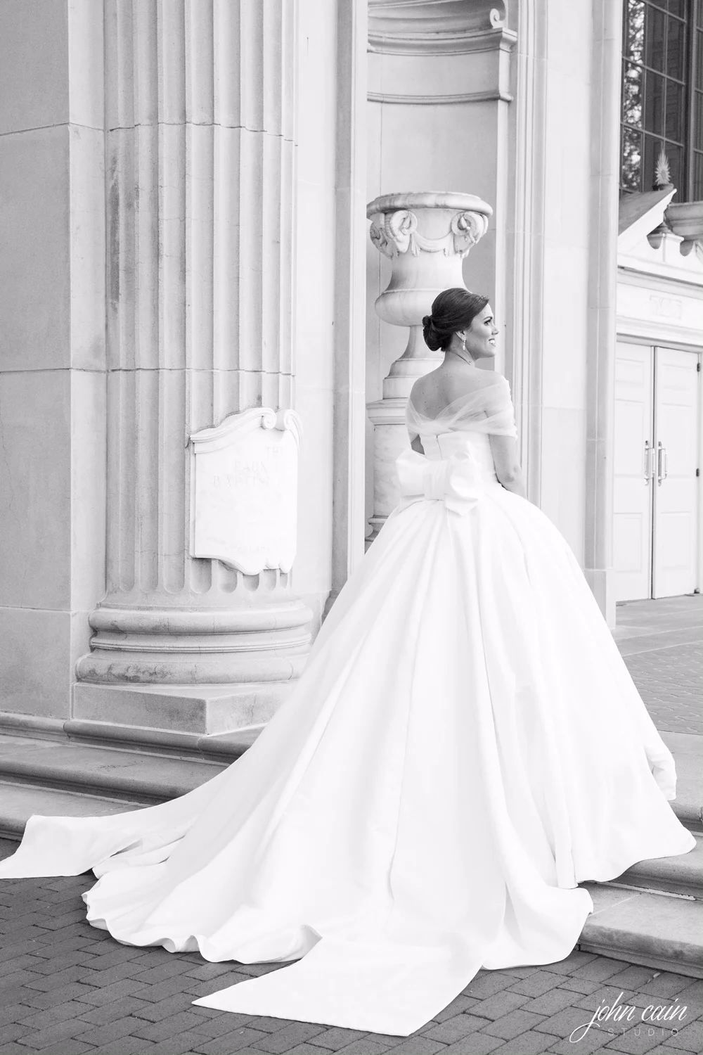 Photographer: John Cain Photography Hair and MUA: Maitee Miles Gown: Viktor & Rolf