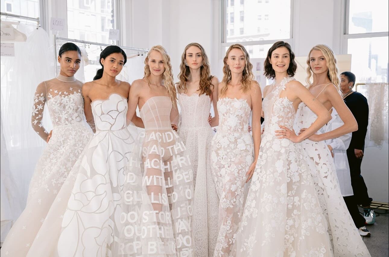Saturdays are for the girls!!! Next Saturday is for the @mirazwillinger trunk show!! 🥂👰&zwj;♀️ Call to book now!