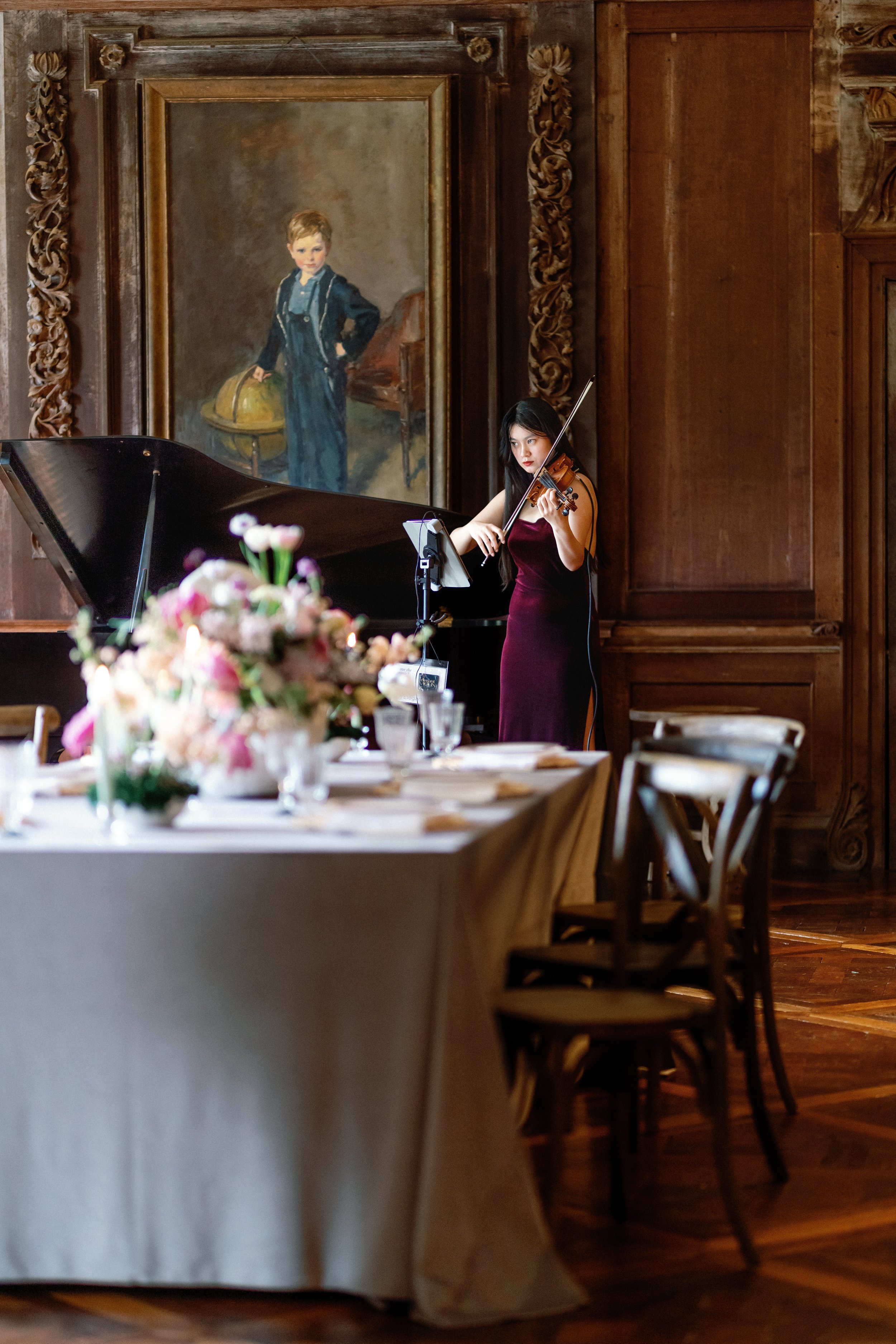 Wedding Music Options: DJ, Live Musicians, House Music, or Your Own Playlist