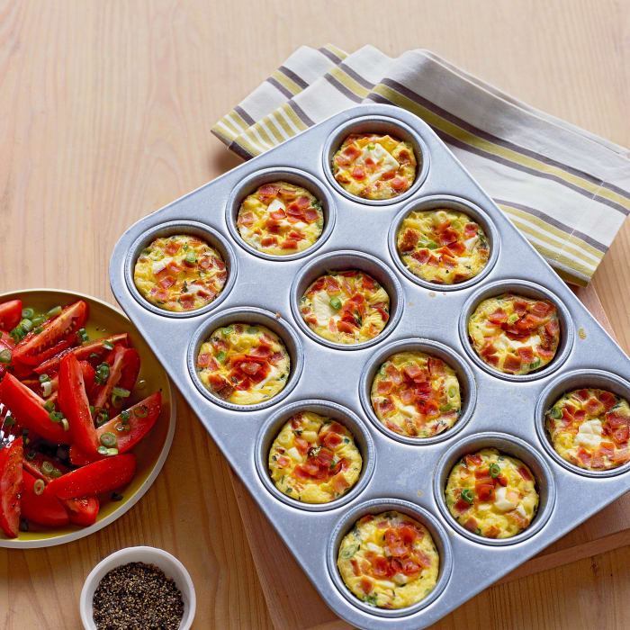 mini-ham-and-egg-casseroles-0408-rr-mp02-01.jpg