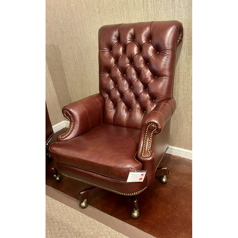2593400-$4668-now $3799-30w-34d-42h--_square.png