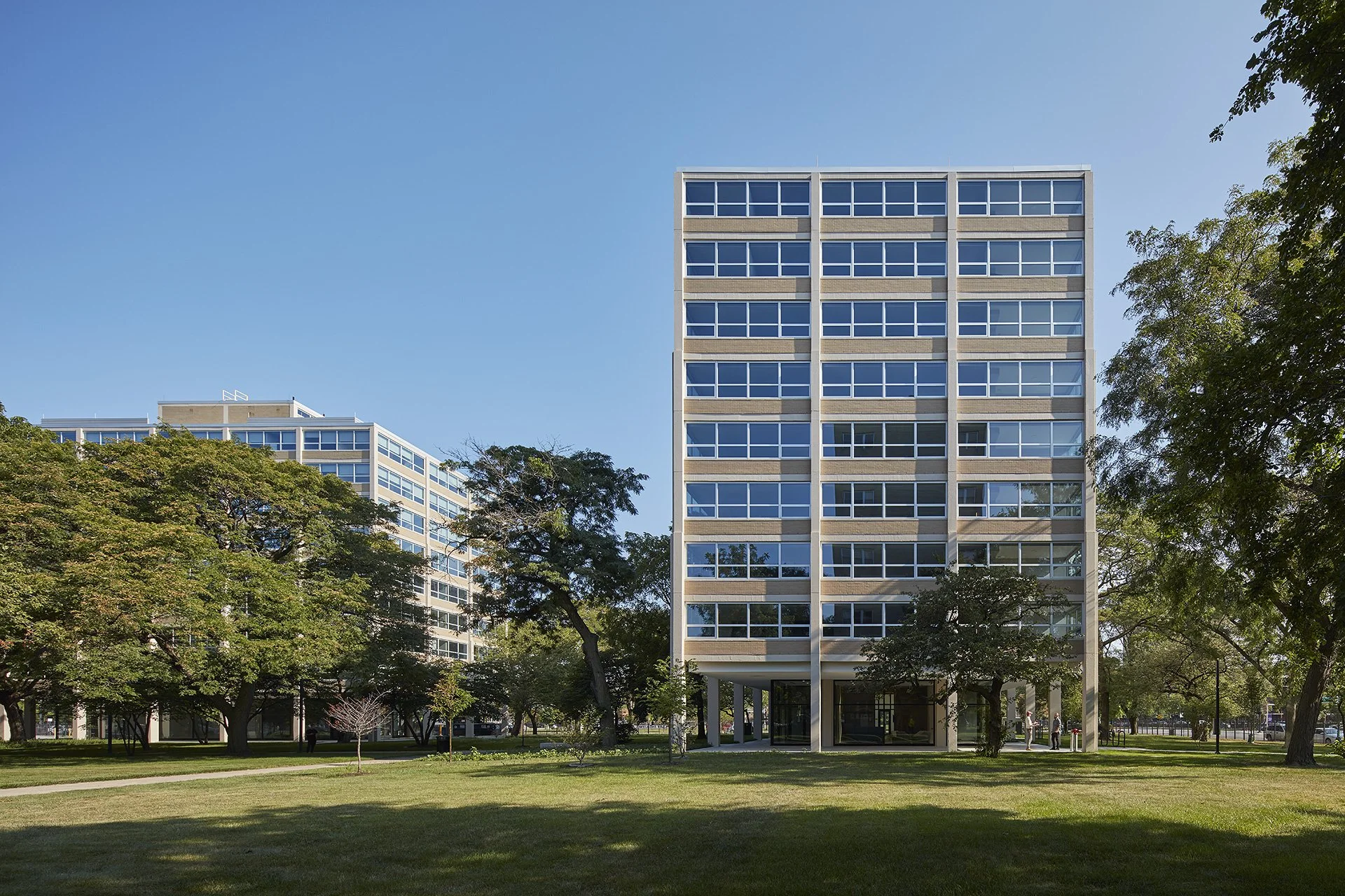 iit mies dormitories.