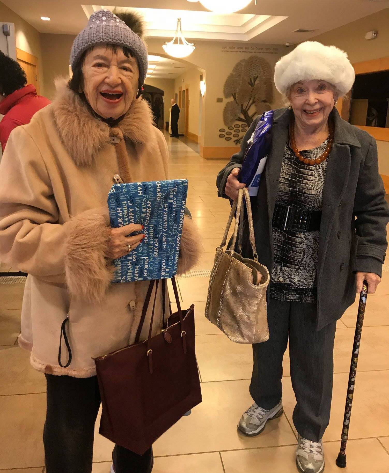 ELDERLY GIFTS