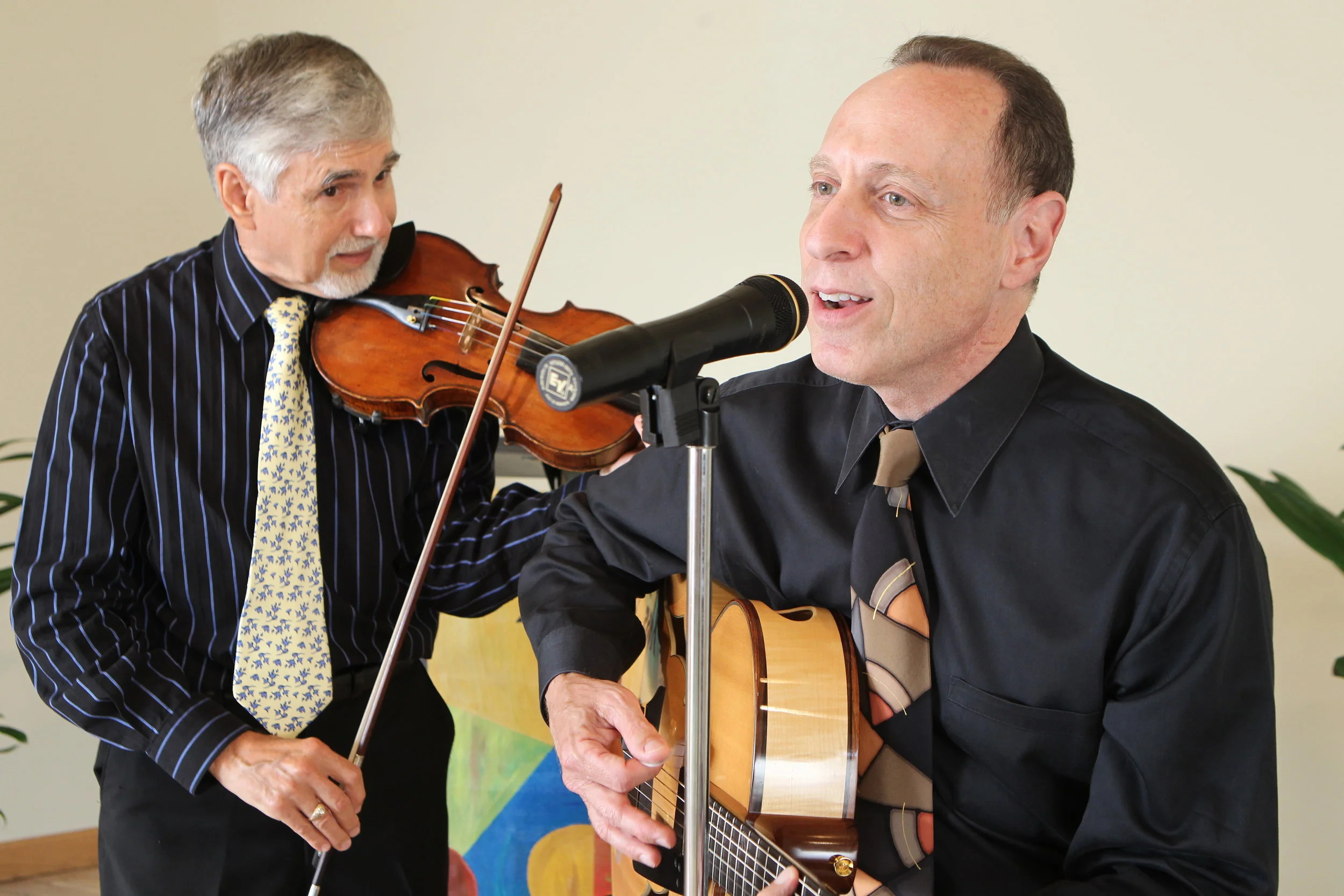 The Artisan (Heritage) with Steve and violinist Barry Ross