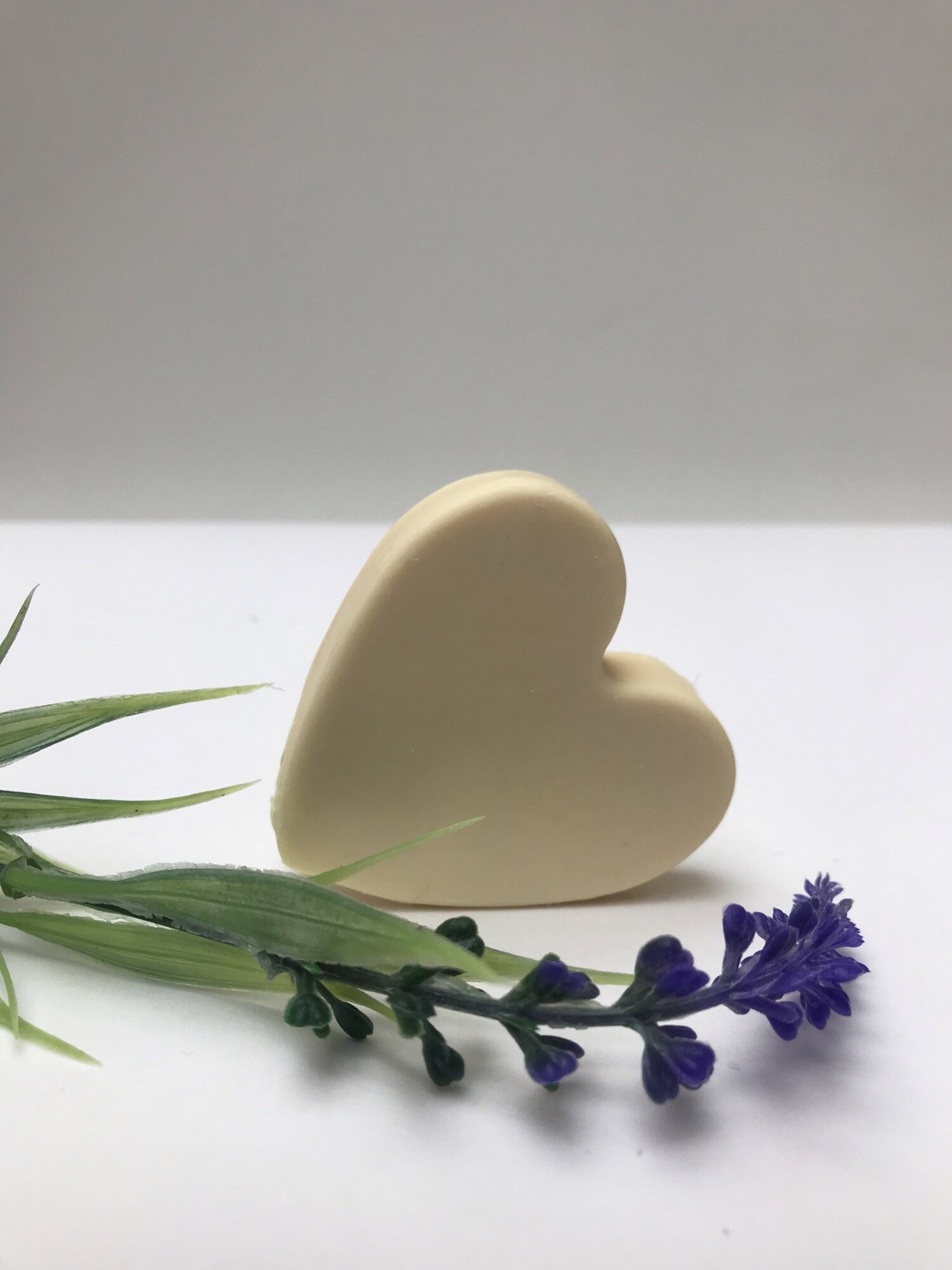 Heart Shape Goats milk free form