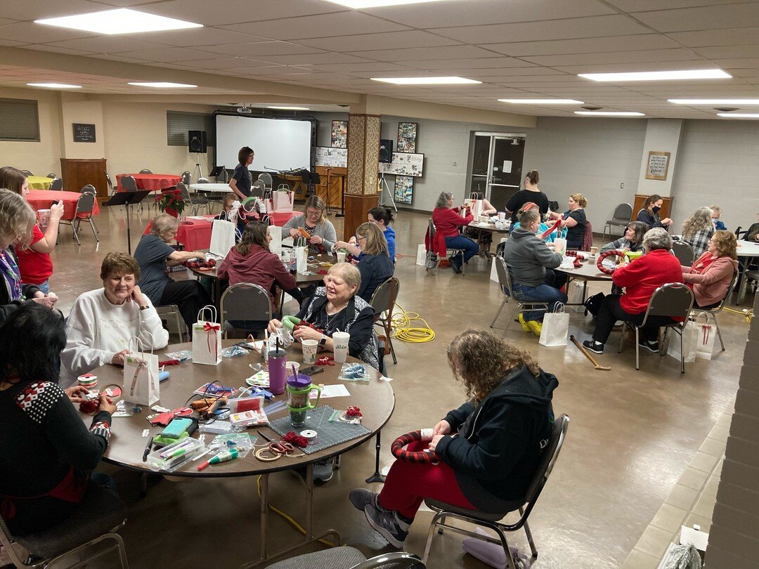 We had a great time crafting on Friday night. Thanks for coming out ladies!