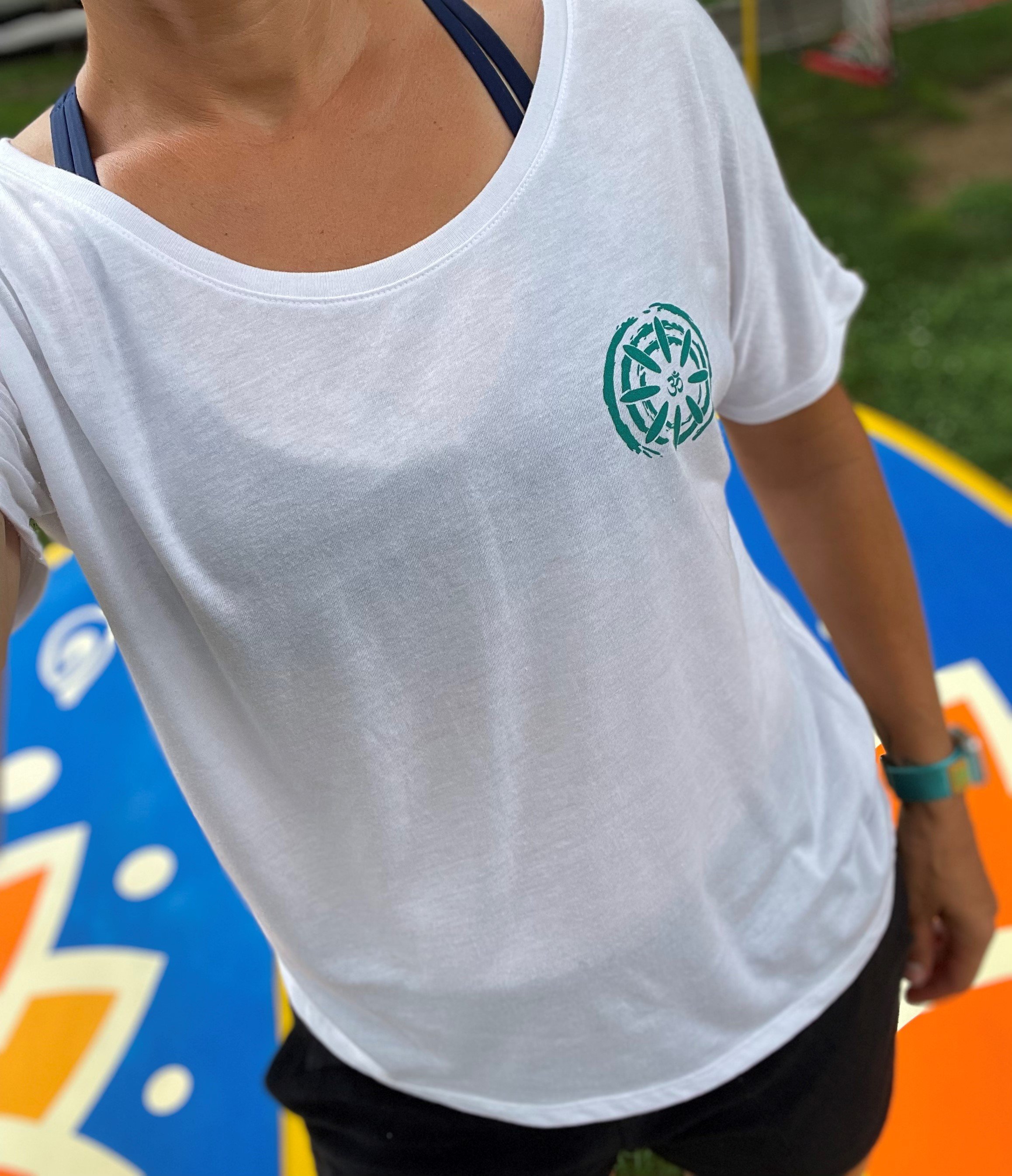 flowy shirt front.jpg