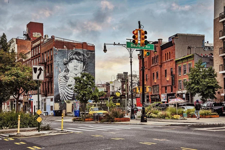 1-ny-nyc-brooklyn-williamsburg-mona-lisa-of-williamsburg-by-colossal-media-steven-paul-lumiere.jpg