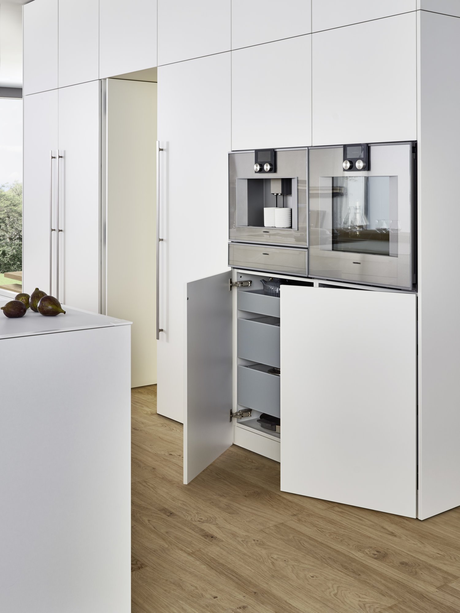 BONDI-E  XYLO connaught kitchens white minimalist kitchen 3.jpg