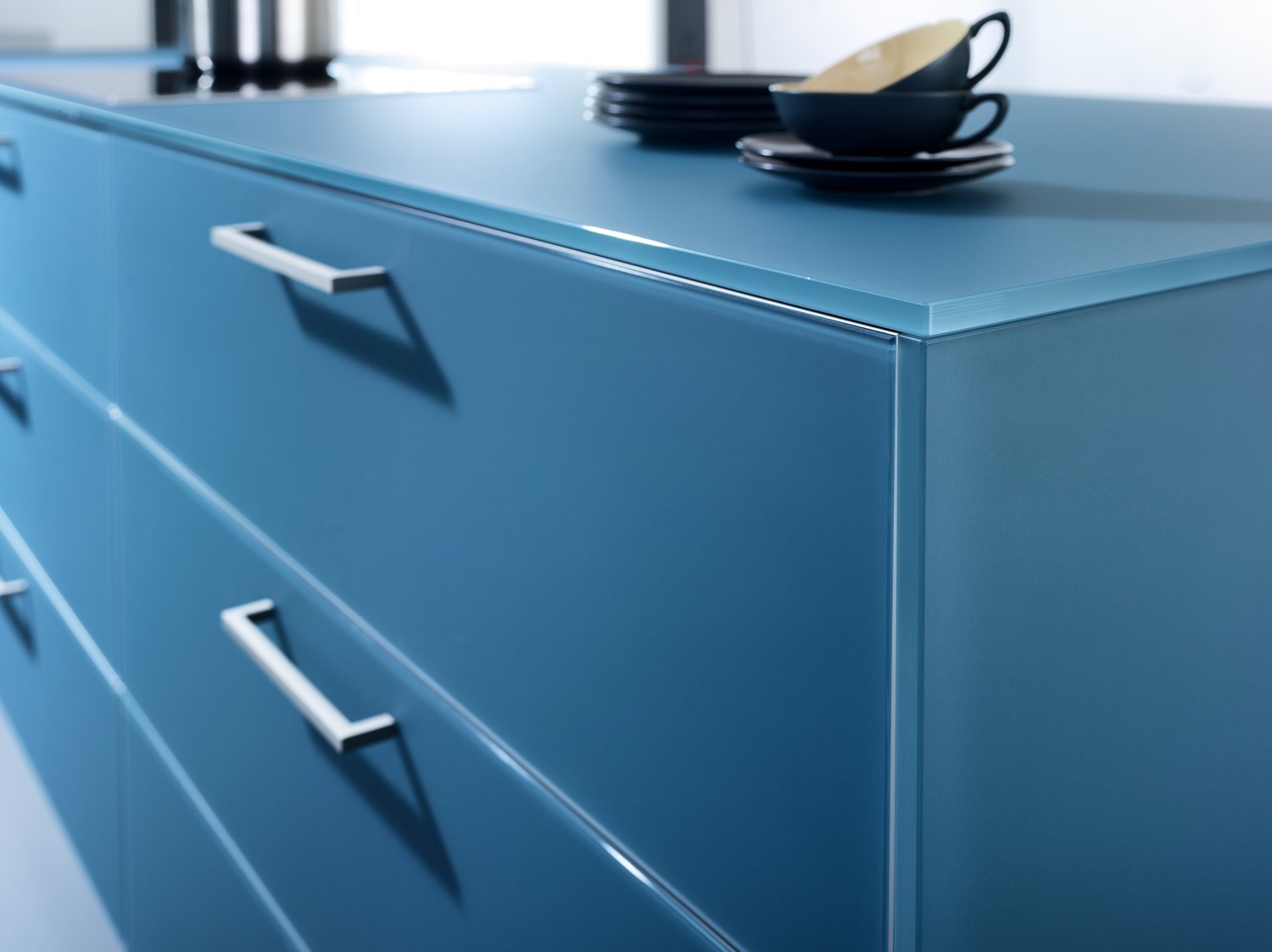 LEICHT LARGO-FG  IOS-M connaught kitchens baby blue cupboards details.jpg