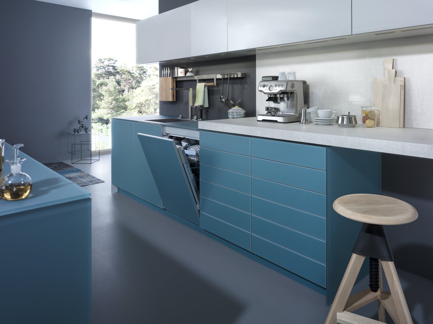 LEICHT LARGO-FG  IOS-M connaught kitchens baby blue cupboards.jpg