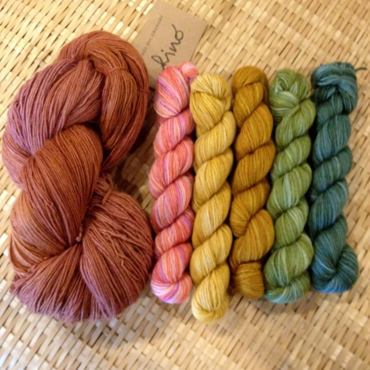 Rings of Rings Cowl — Magical Knit Kits