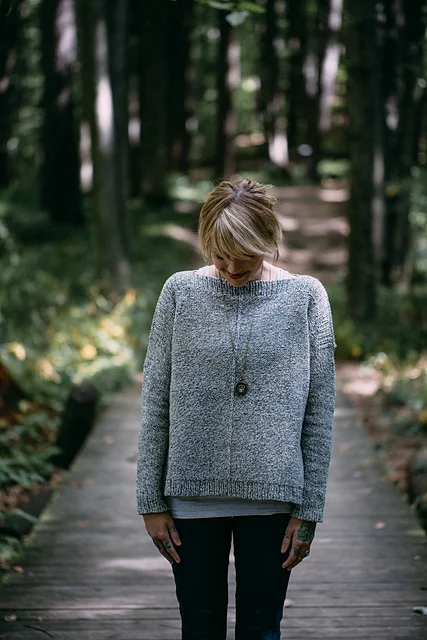 The Weekender Sweater in Air — Magical 