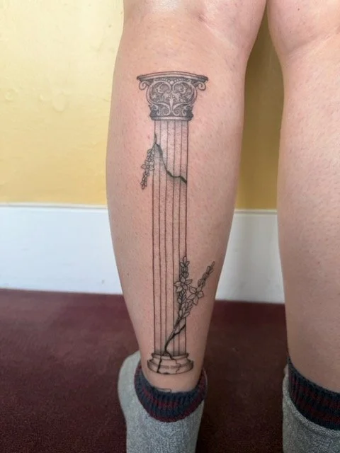 Madi-illustrative-tattoo-tacoma6.jpeg