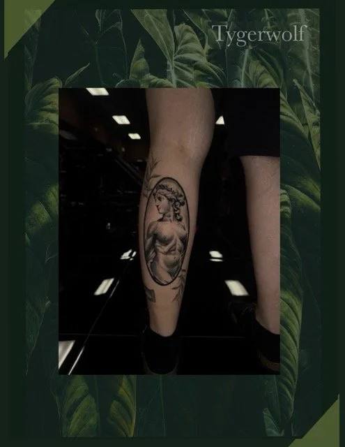 Kamila-guest-tattoo-artist-tygerwolf-tacoma05.jpeg
