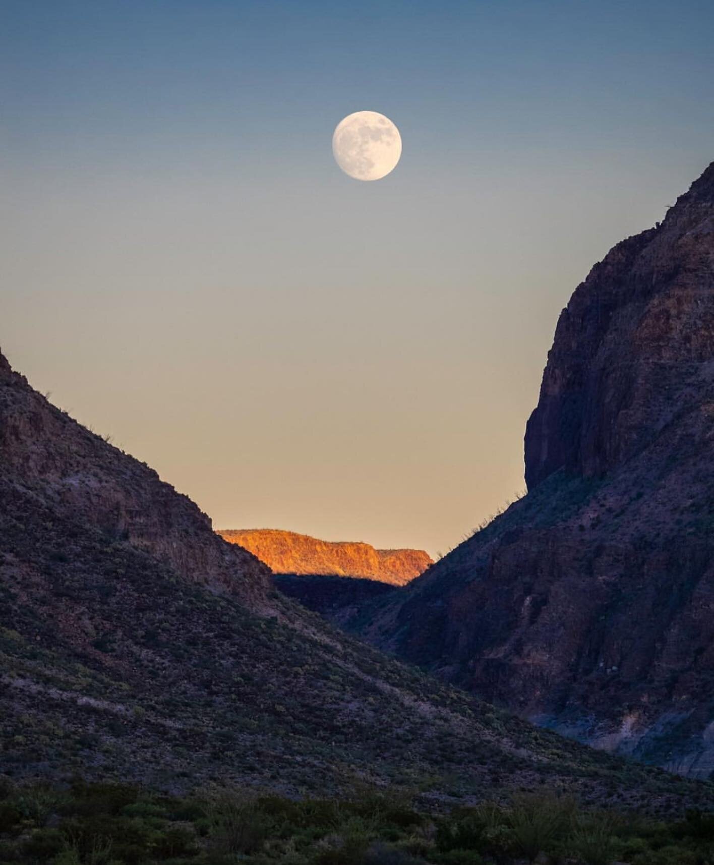 There are very few places in the world, let alone the United States, where one can see not only the stars... but also the moon in all its glory. The Big Bend is one of those places. We are very lucky to be surrounded by such majestic forces of nature