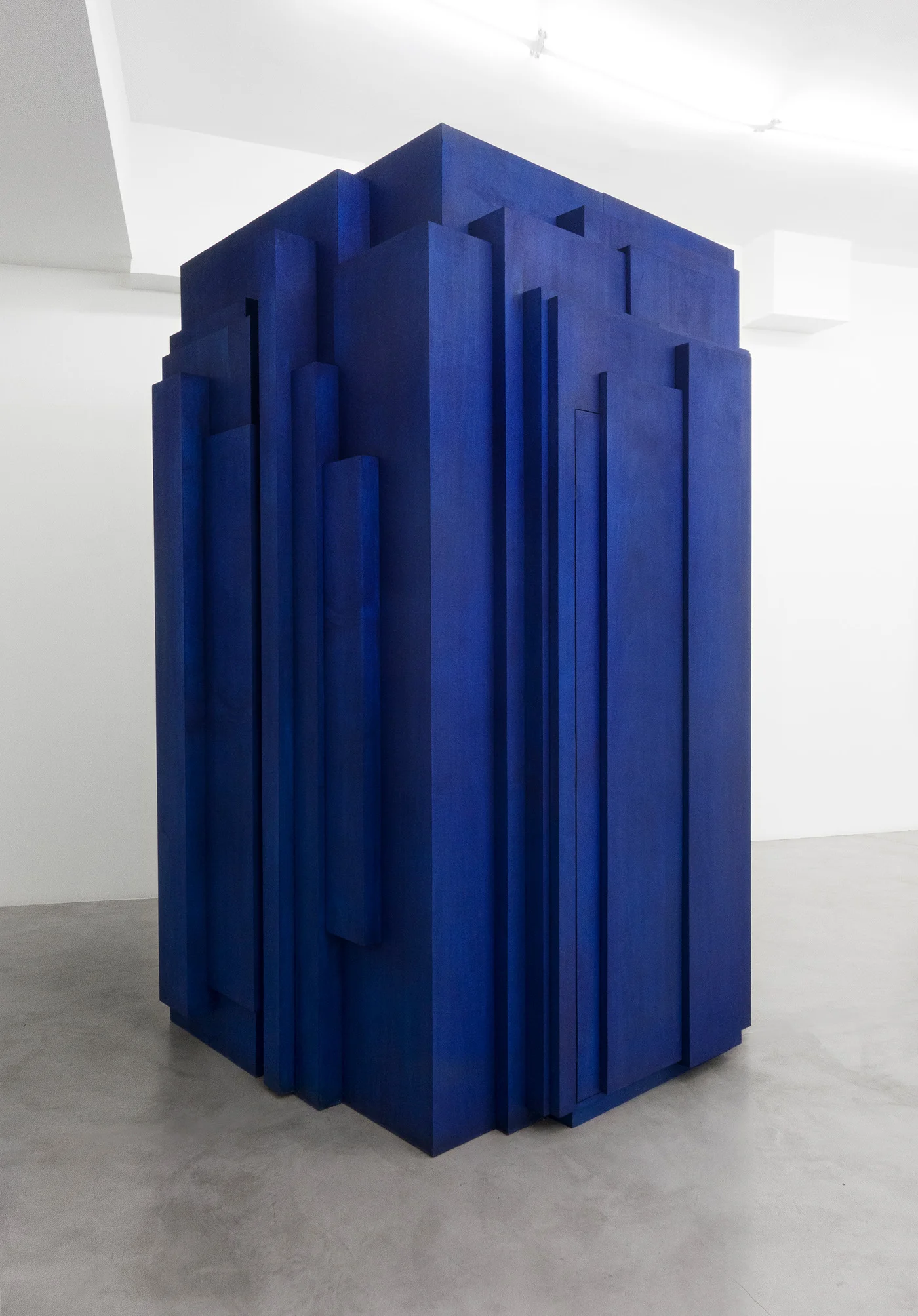 levi-van-veluw-veneration-exhibition-6.jpg