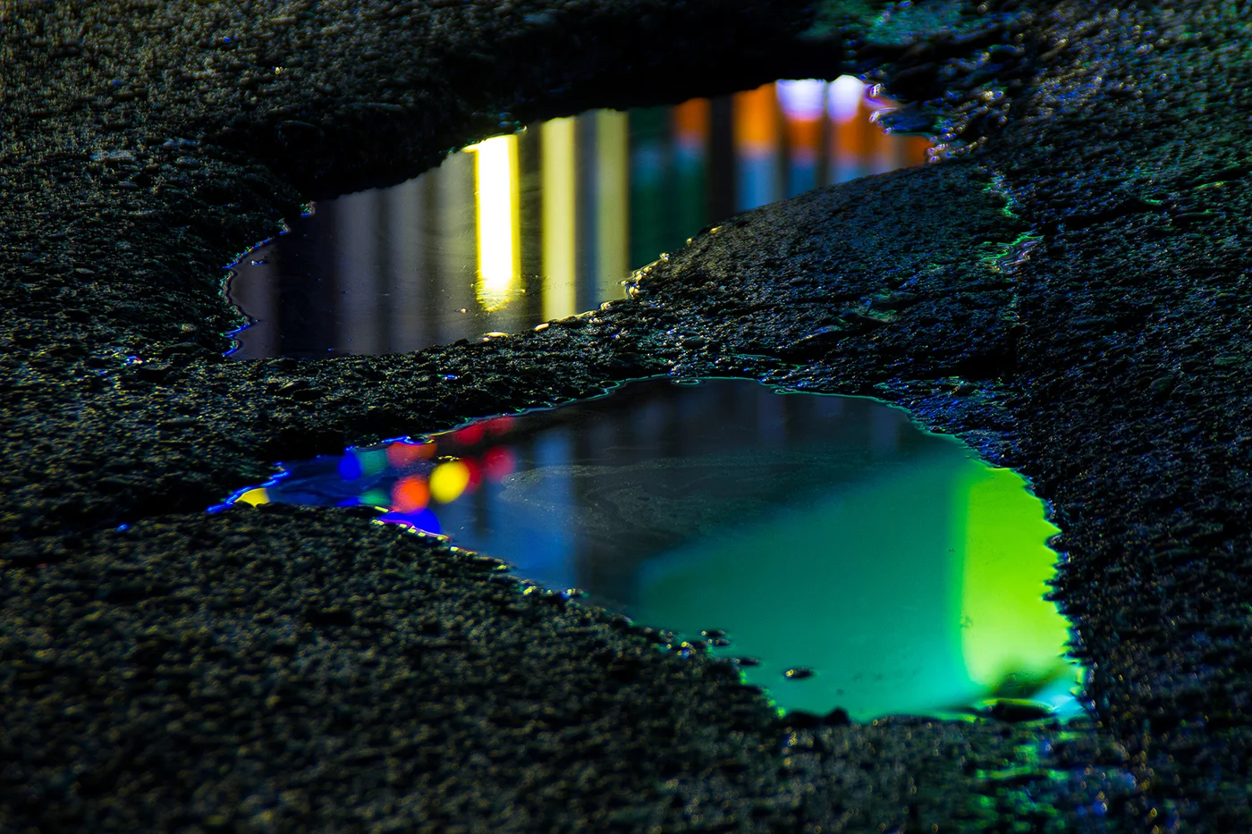 Slippery Nights Translated into Vibrant Photography: 'Wet Neon'