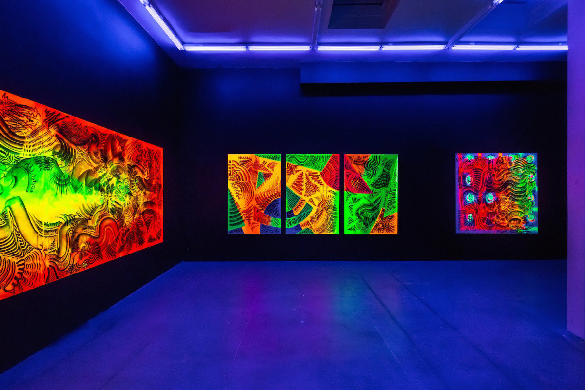 vernon-omeally-this-way-to-that-way-exhibit-NYC-3.jpg