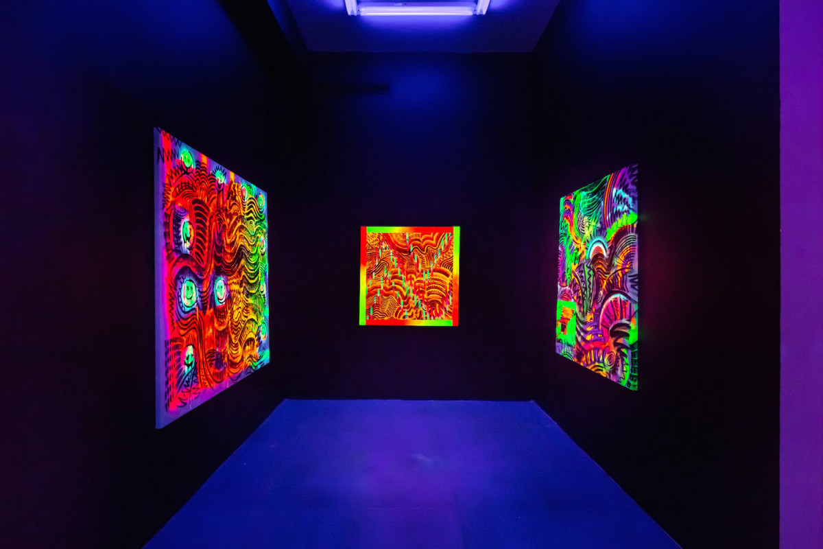 vernon-omeally-this-way-to-that-way-exhibit-NYC-4.jpg