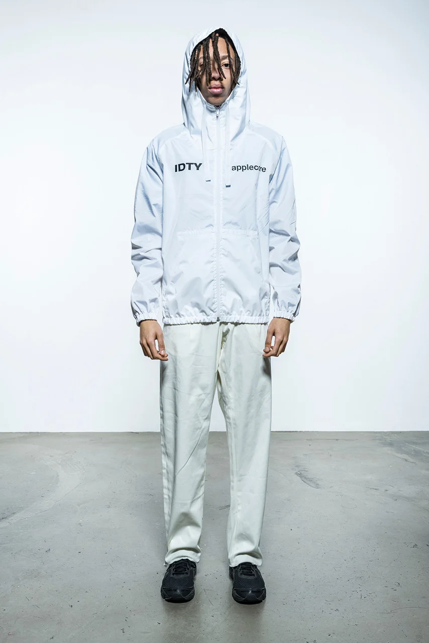https_%2F%2Fhypebeast.com%2Fimage%2F2018%2F10%2Fapplecore-fall-winter-2018-lookbook-collection-14.jpg