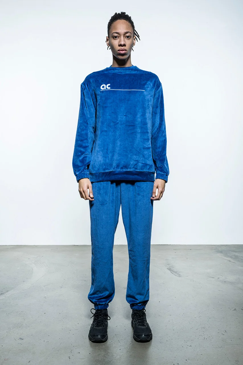 https_%2F%2Fhypebeast.com%2Fimage%2F2018%2F10%2Fapplecore-fall-winter-2018-lookbook-collection-11.jpg